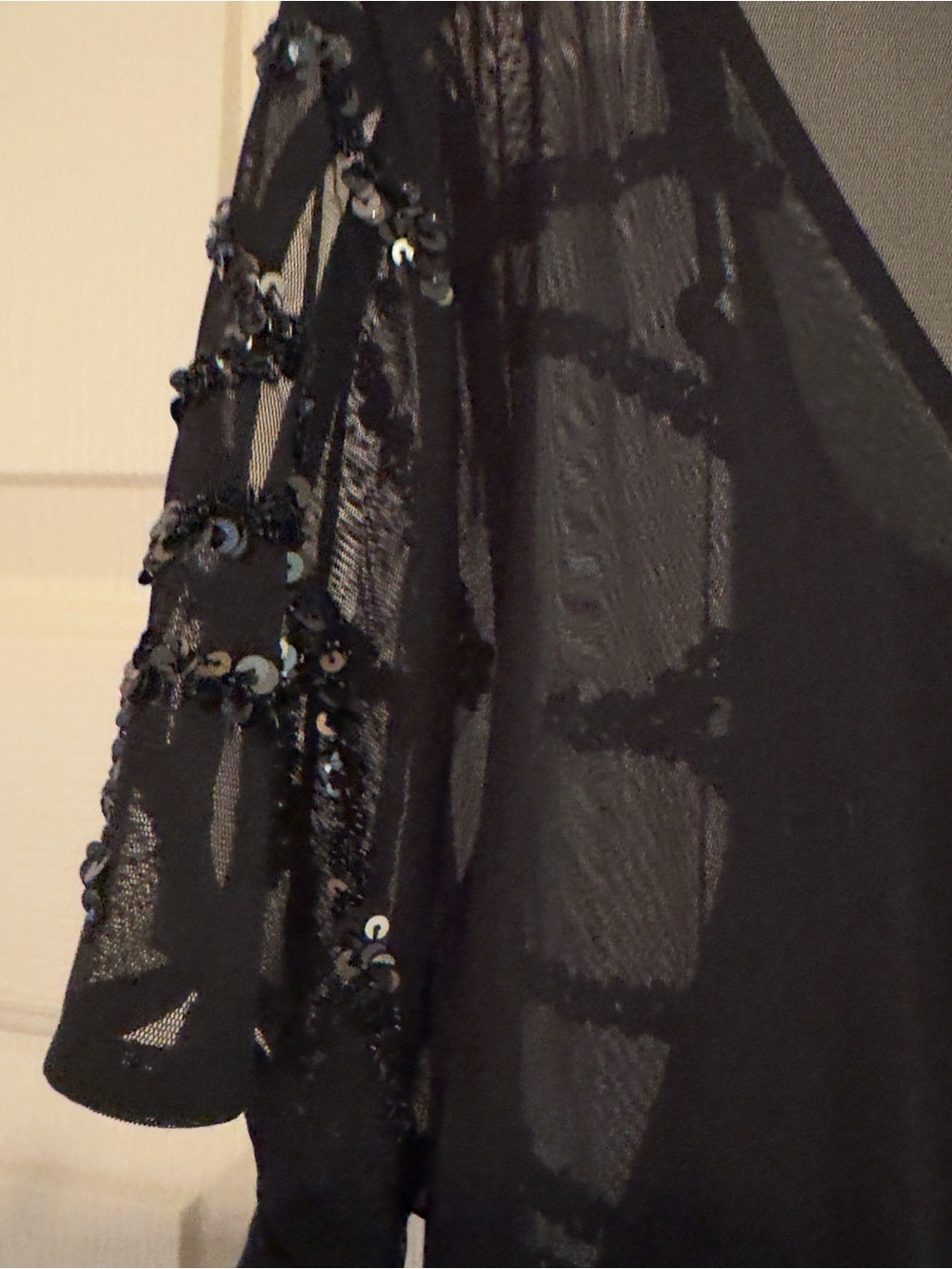 WHBM Black Sequin Mesh V-Neck black Blouse  size L NWT detachable tank inside - Picture 10 of 13